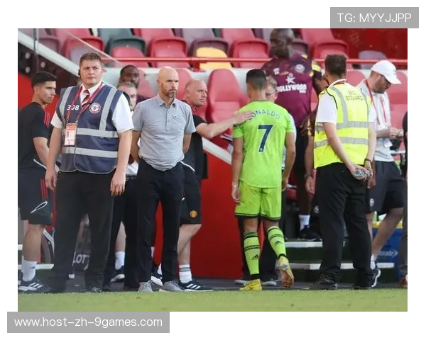 两连败引发危机，高层紧急会议