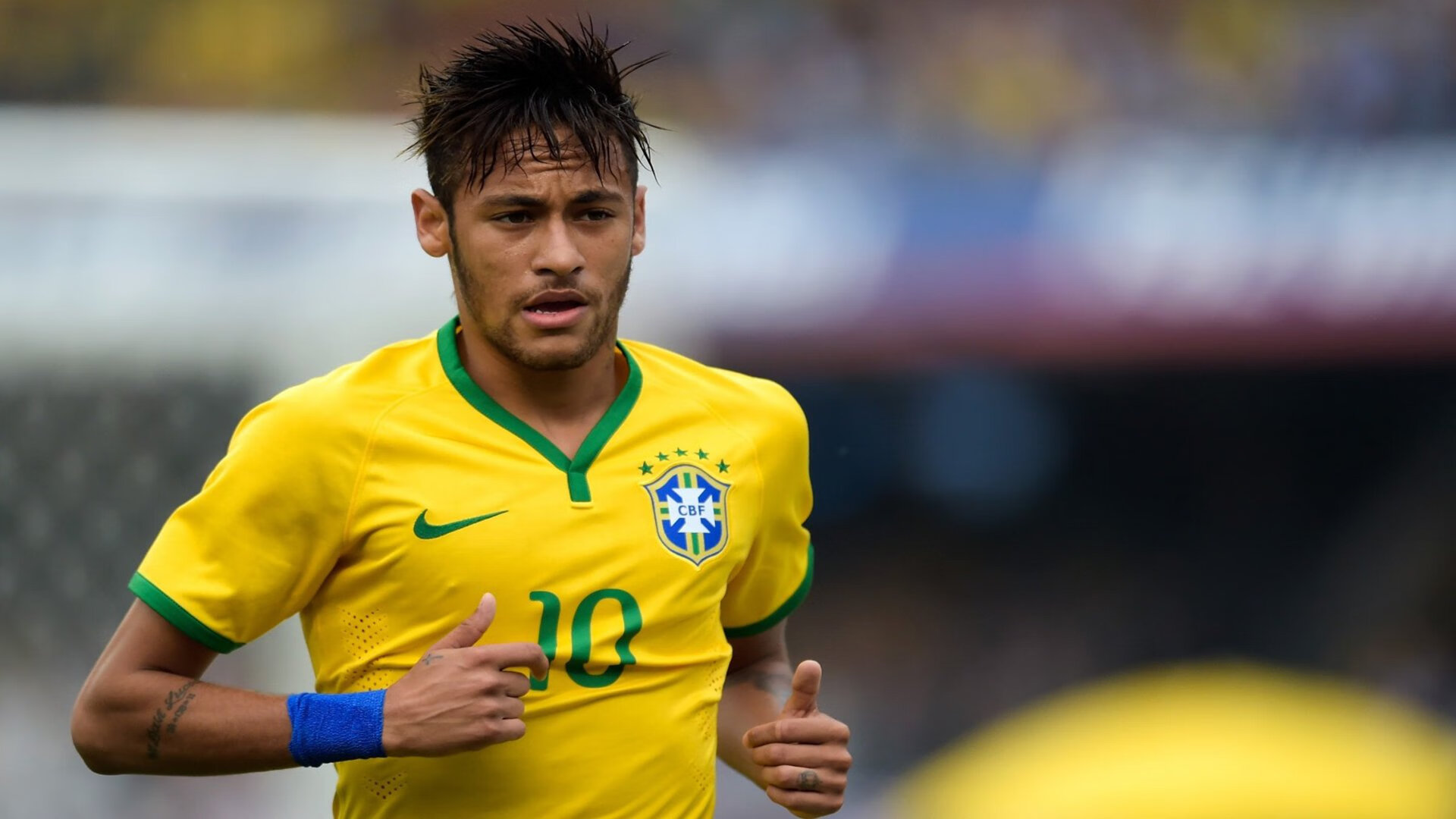 巴黎短传推进展现整体协同能力，巴黎宣传视频